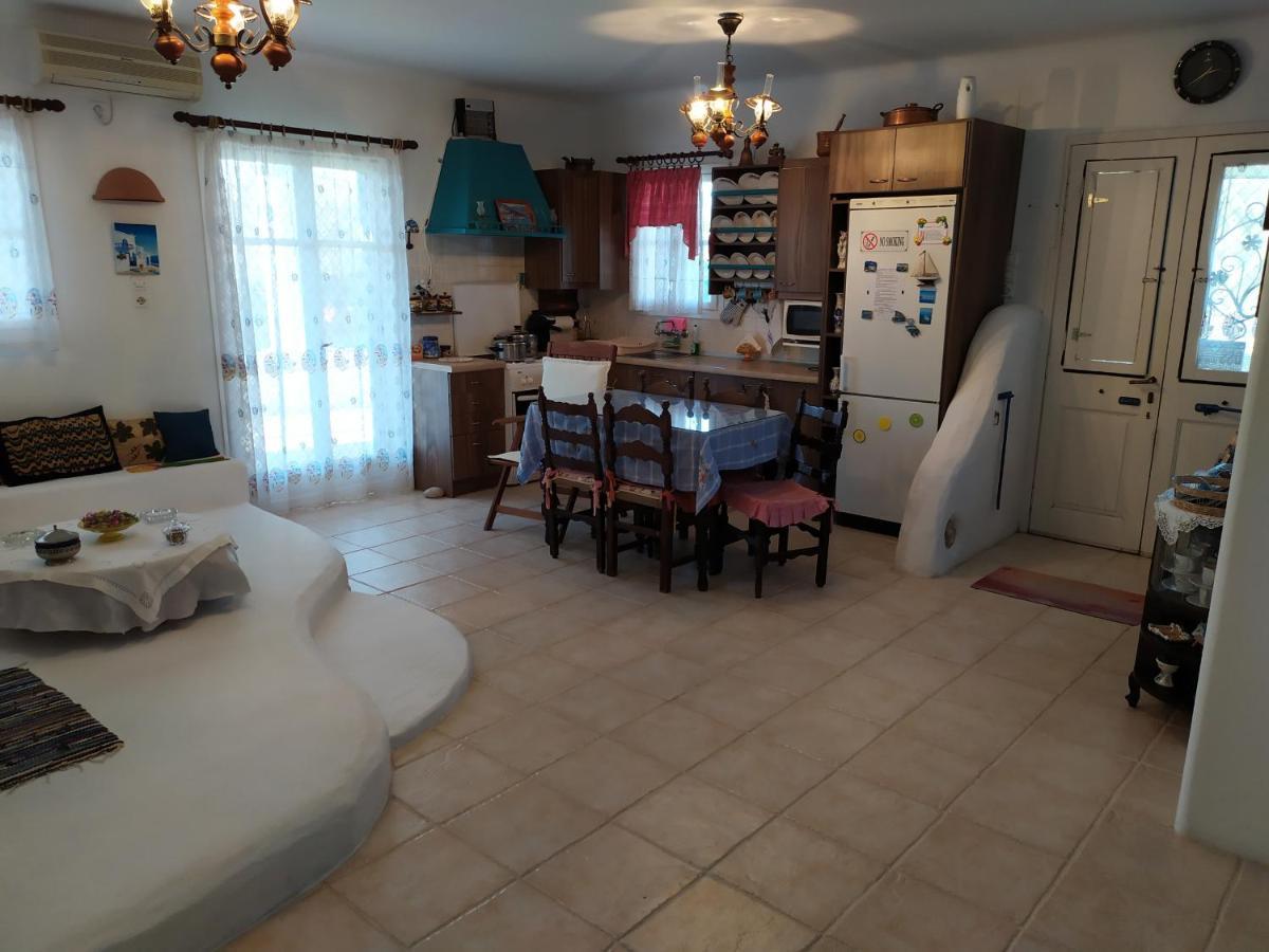 מסטיכרי Traditional House Marivilla מראה חיצוני תמונה
