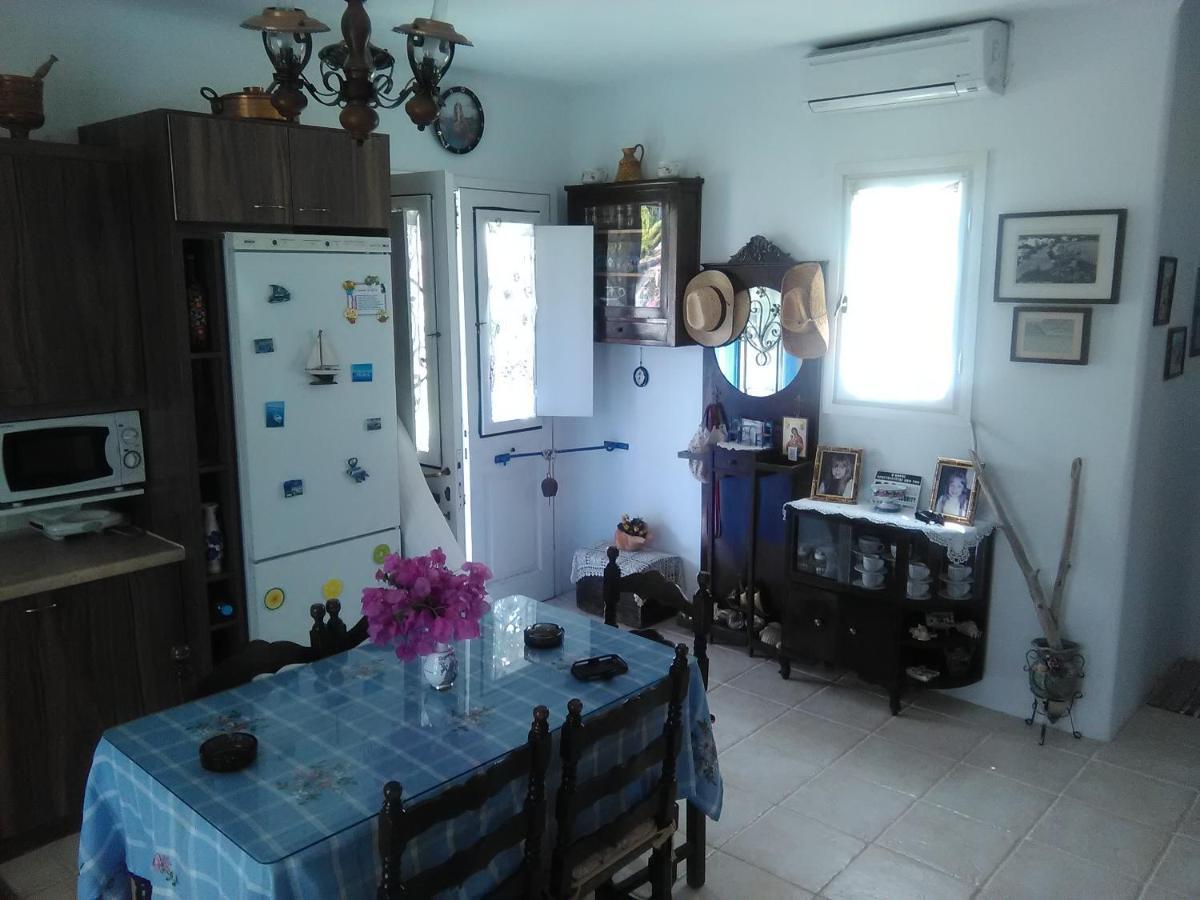 מסטיכרי Traditional House Marivilla מראה חיצוני תמונה